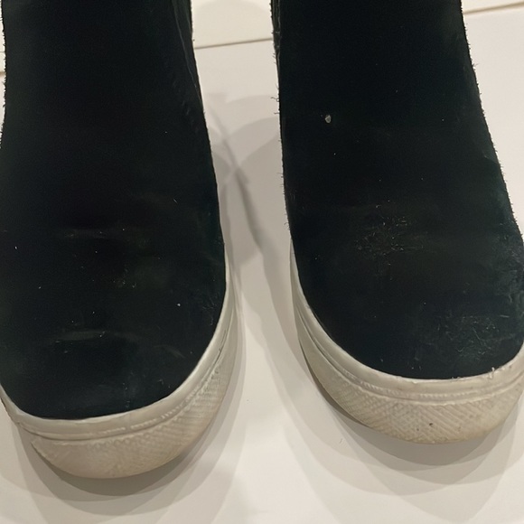 Steve Madden Suede Sneaker - Picture 12 of 12
